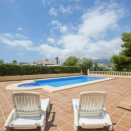 Villa In - 104849